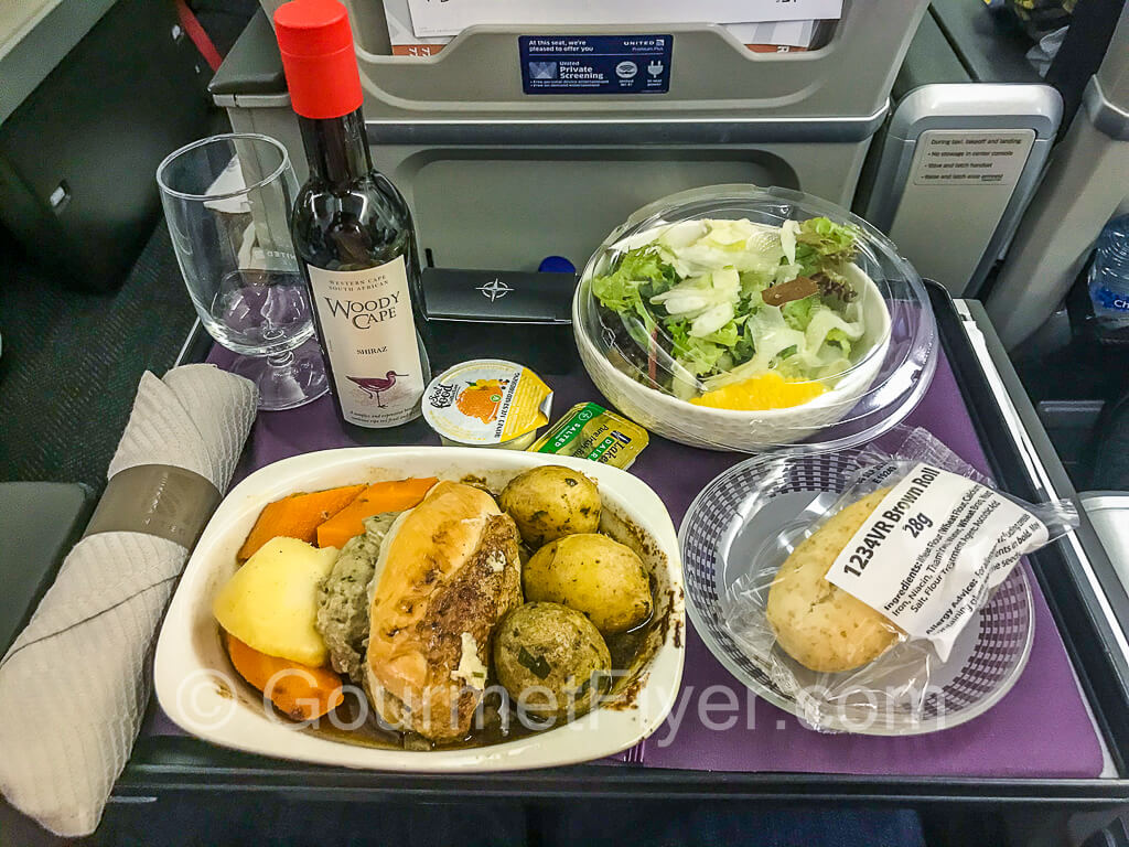 Dinner on United Airlines Premium Plus Premium Economy Class flight