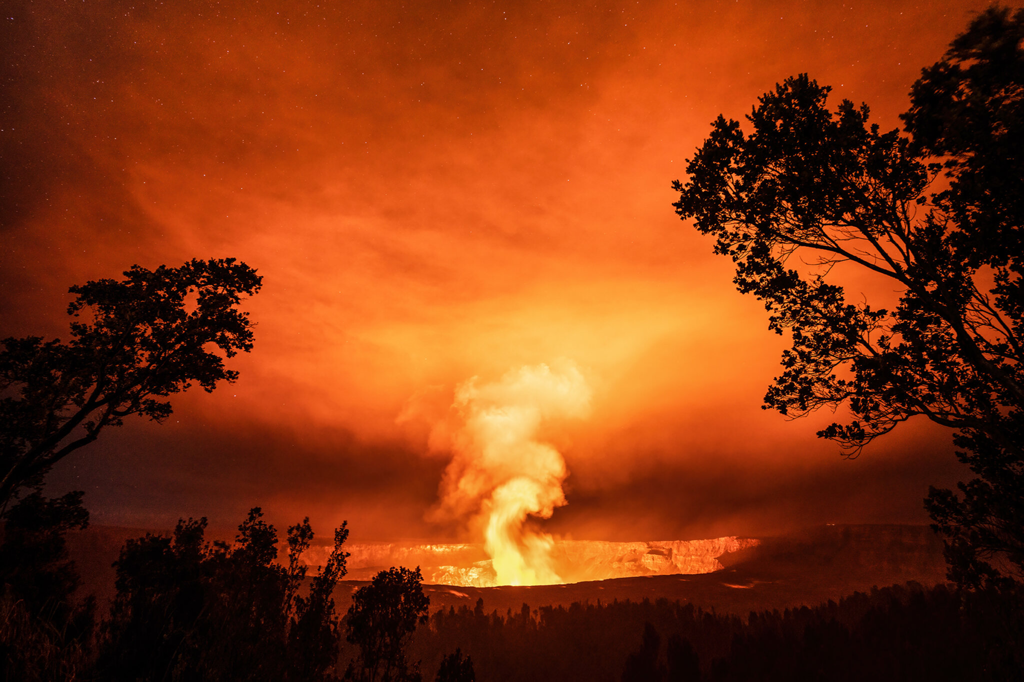 Guide to Volcano Eruption and Lava Viewing in Hawaii Volcanoes National 