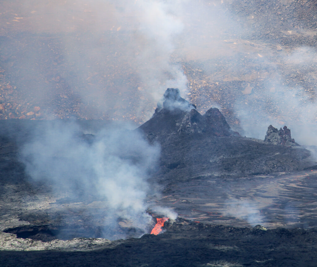 Close-up of the lava flow.