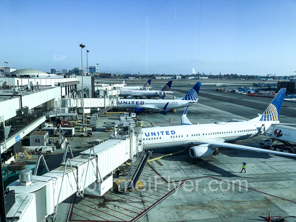 Review: United Club Los Angeles LAX – Gourmet Flyer